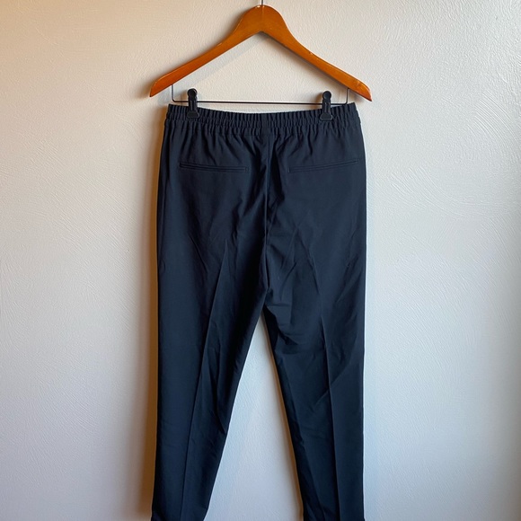 H&M Slim Cuffed Joggers - Picture 6 of 6